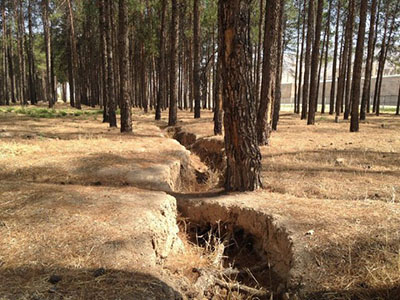 نشست زمین های اطراف پارسه بدلیل استفاده بی رویه از آبهای زیرزمینی