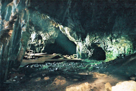 غار زئوس در جزیره کرت